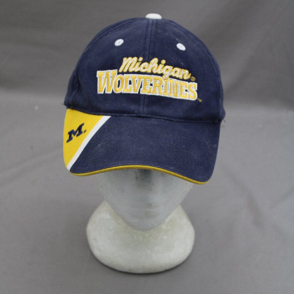 Michigan Wolverines Hat (vTG) - Block Script by Starter - Adult Gripback